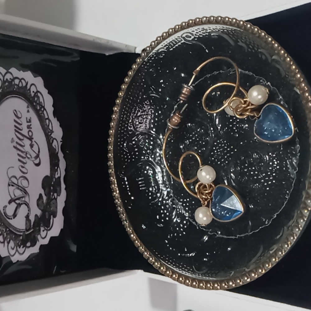 🚨Spiral hearts Earrings